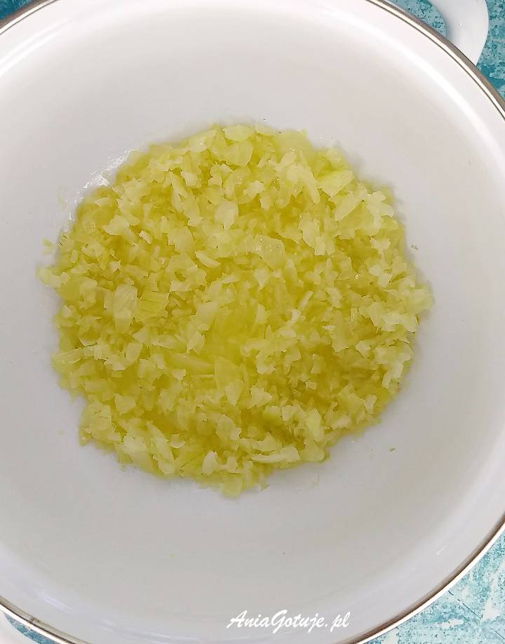 Zupa czosnkowa, 2