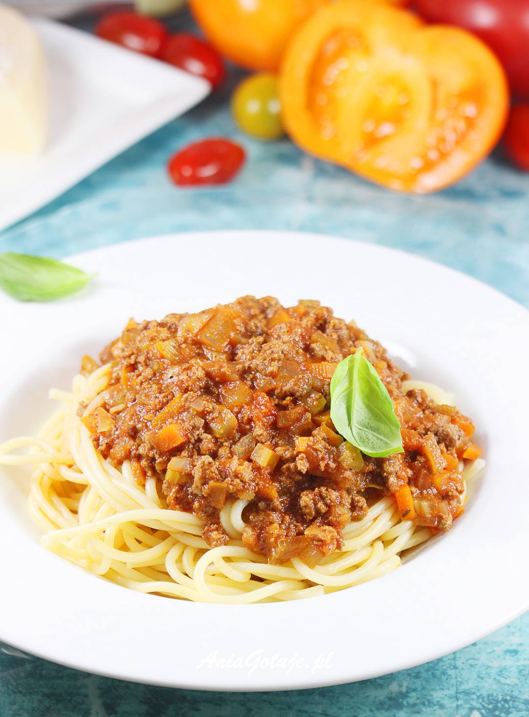 Spaghetti Bolognese, 12