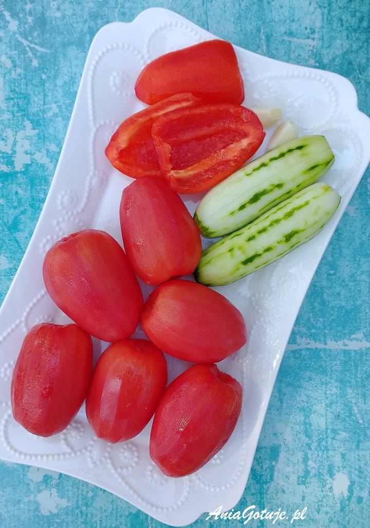 Chłodnik pomidorowy, 3
