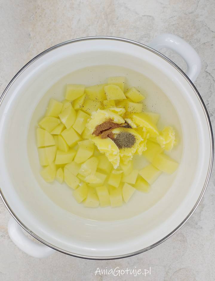 Zupa krem ze szparag&oacute;w, 3